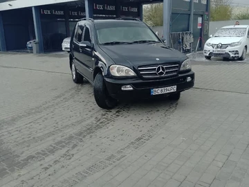 Авто Mercedes 320 2000 № 8710031