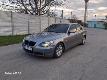 Авто BMW 5 Серия 2004 № 8710044