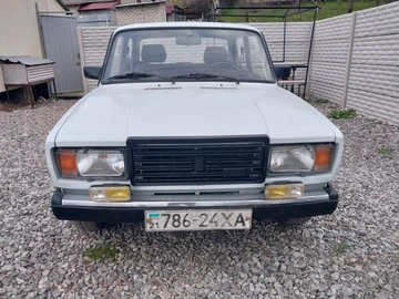 Авто ВАЗ 2107 1993 № 8710051