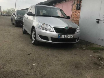 Авто Skoda Fabia 2011 № 8710216