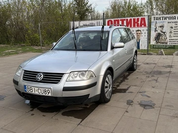 Авто Volkswagen Passat Variant 2003 № 8710225