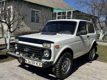 Авто ВАЗ 2121 1990 № 8710226