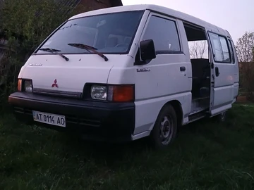Авто Mitsubishi Delica 1994 № 8710323