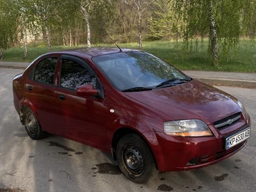 Авто Chevrolet Aveo 2004 № 8710447