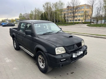 Авто Mitsubishi L 200 2005 № 8710532