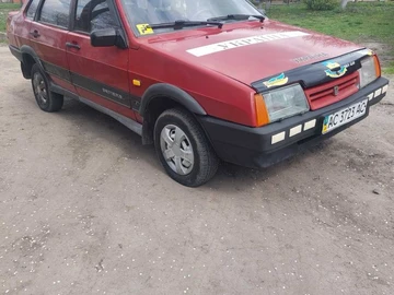 Авто ВАЗ 21099 1993 № 8710597