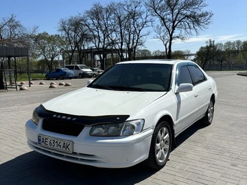 Авто Toyota Camry 2001 № 8710600