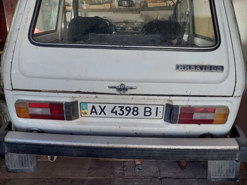 Авто ВАЗ 2121 1986 № 8710694