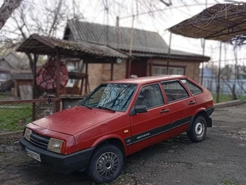 Авто ВАЗ 2109 1992 № 8710695