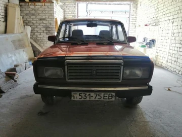 Авто ВАЗ 2107 1998 № 8710708