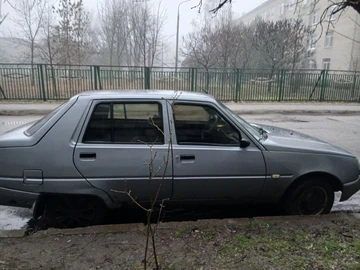 Авто ВАЗ 11113 Oka 2007 № 8710798