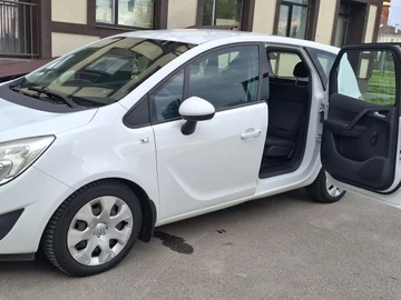 Авто Opel Meriva 2011 № 8710874