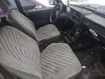 Авто ВАЗ 2107 1987 № 8710894