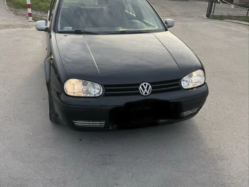 Авто Volkswagen Golf 1999 № 8710988