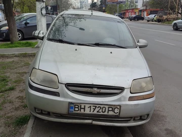 Авто Chevrolet Aveo 2004 № 8711087
