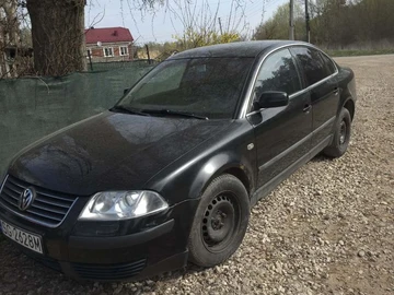 Авто Volkswagen Passat Sedan 2003 № 8711120