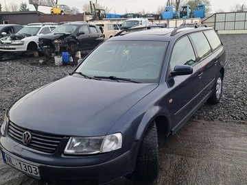 Авто Volkswagen Passat Hatchback 1999 № 8711283