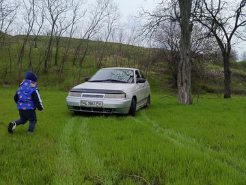 Авто ВАЗ 2110 2004 № 8711293