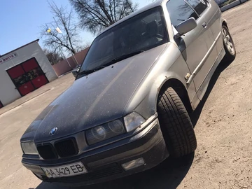 Авто BMW 3 Серия 1996 № 8711298