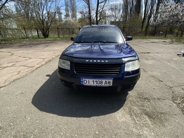 Авто Volkswagen Passat Sedan 2003 № 8711299