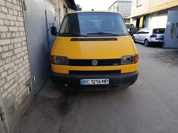 Авто Volkswagen Transporter 2003 № 8711317