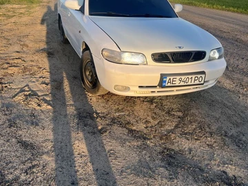 Авто Daewoo Nubira 1999 № 8711339