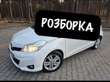 Авто Toyota Yaris 2013 № 8711344