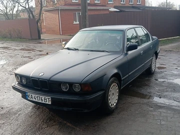 Авто BMW 7 Серия 1988 № 8711403