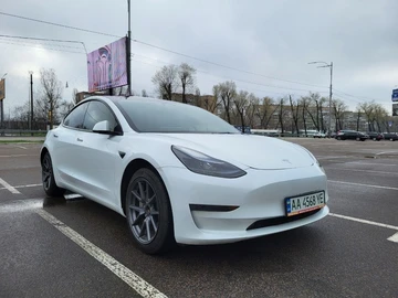 Авто Tesla Model 3 2023 № 8711464