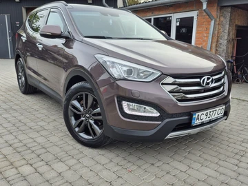 Авто Hyundai Santa Fe 2014 № 8711494