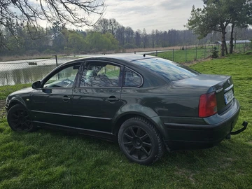 Авто Volkswagen Passat Sedan 1999 № 8711749