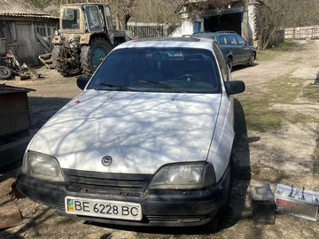 Авто Opel Omega 1986 № 8711779