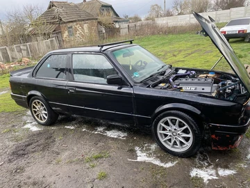 Авто BMW 3 Серия 1992 № 8711787