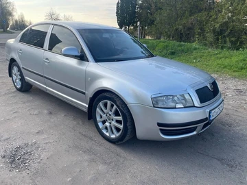 Авто Skoda Superb 2006 № 8711916