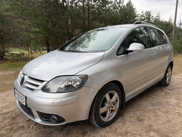 Авто Volkswagen Golf Plus 2007 № 8712020