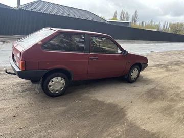 Авто ВАЗ 21083 1992 № 8712109