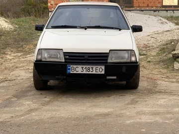 Авто ВАЗ 2109 1992 № 8712124