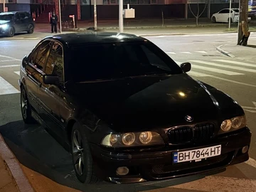 Авто BMW 5 Серия 1999 № 8712169
