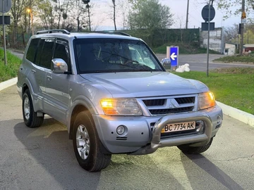 Авто Mitsubishi Pajero 2004 № 8712192