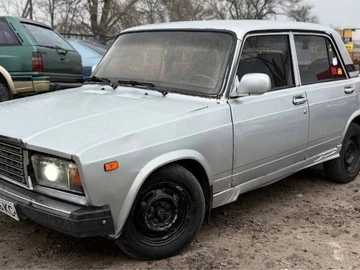 Авто ВАЗ 2107 1995 № 8712310
