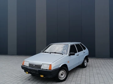 Авто ВАЗ 2109 2004 № 8712340