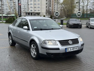 Авто Volkswagen Passat Sedan 2002 № 8712392