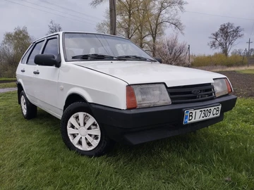 Авто ВАЗ 2109 1997 № 8712475