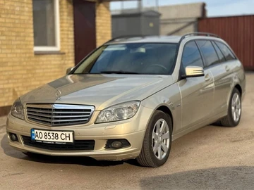 Авто Mercedes 220 2009 № 8712508
