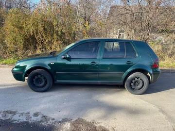 Авто Volkswagen Golf 2000 № 8712544