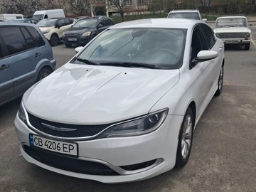 Авто Chrysler 200 2014 № 8712572