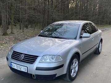 Авто Volkswagen Passat Sedan 2001 № 8712651