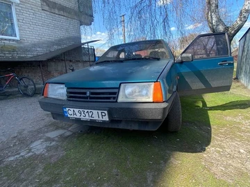 Авто ВАЗ 2109 2001 № 8712658