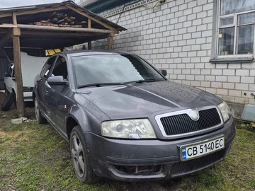 Авто Skoda Superb 2002 № 8712685