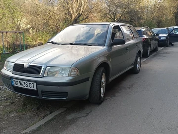 Авто Skoda Octavia 2003 № 8712695